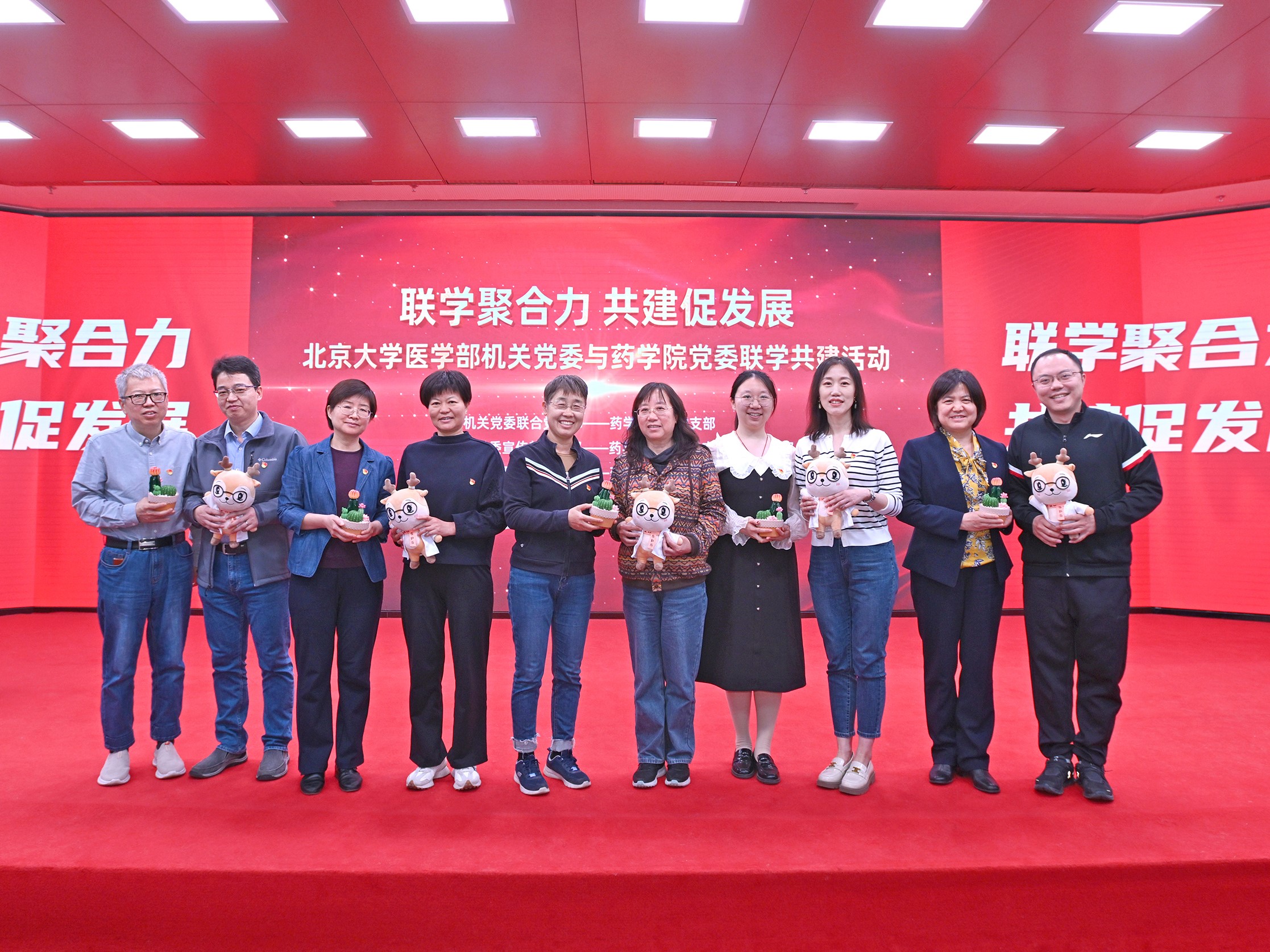3a2ff39622f844debb0f81323f058ee6.jpg 3a2ff39622f844debb0f81323f058ee6.jpg